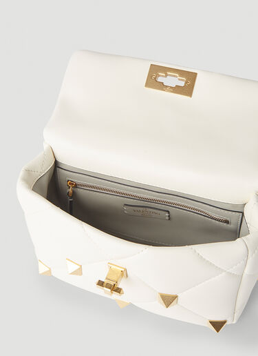 Valentino Roman Stud Chain Medium Shoulder Bag White val0245042