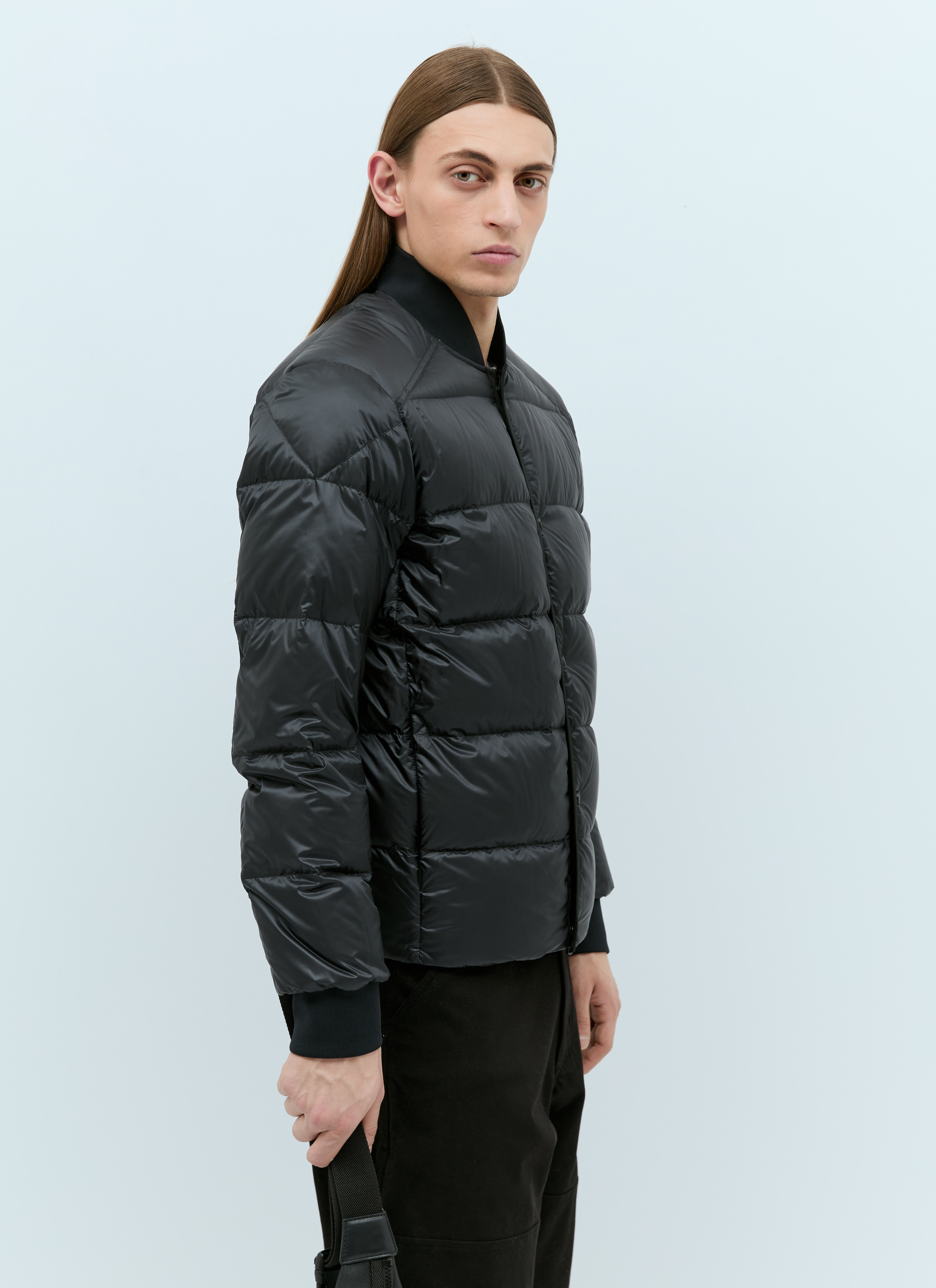 Short padded jacket black deals