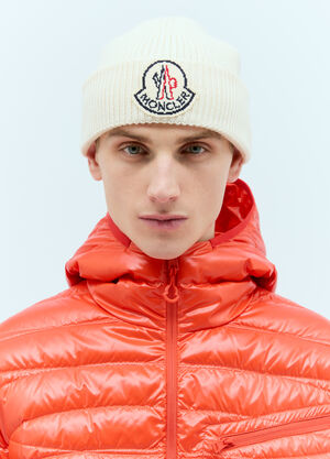 Moon Boot Logo Patch Beanie Hat Red mnb0350015