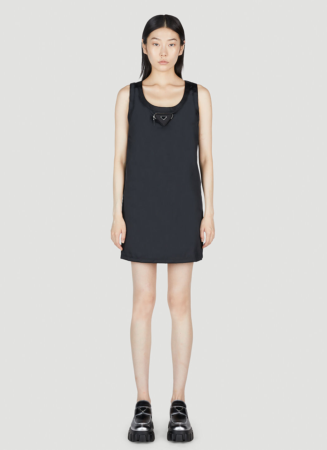 Prada Re Nylon Pouch Mini Dress en Black pour femme LN CC
