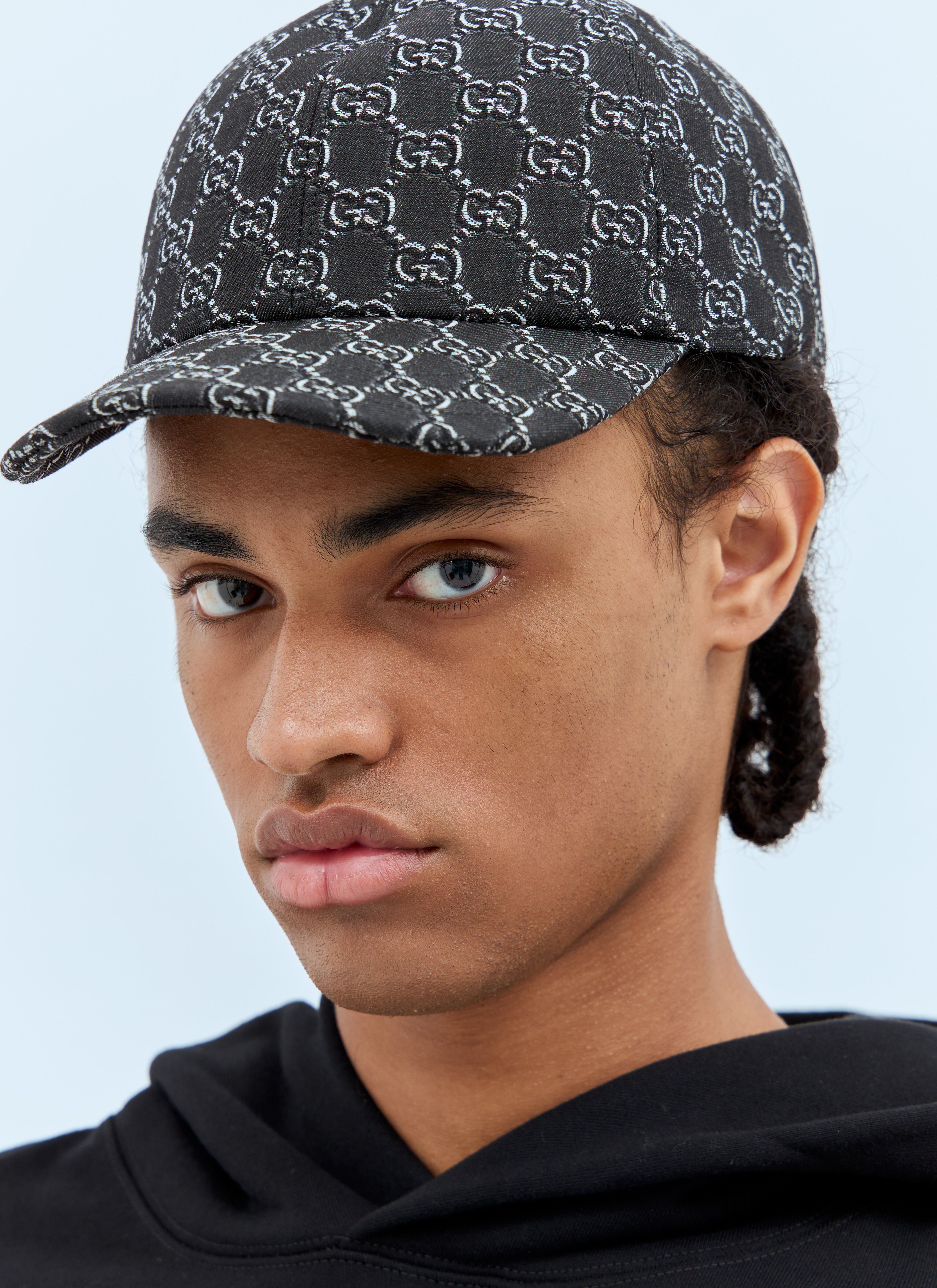 Gucci Men s GG Shadow Baseball Cap in Grey LN CC