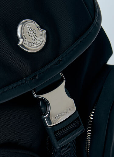 Moncler 迷你 Trick 防水饰面斜挎包  黑色 mon0259043