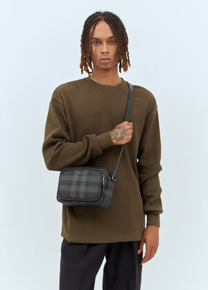 Burberry Paddy Crossbody Bag Dark Brown bur0159015