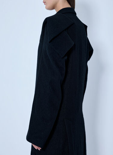 LN-CC® - Yohji Yamamoto: Shrink Serge Paneled Shoulder Long Coat - Black Yohji Yamamoto Shrink Serge Paneled Shoulder Long Coat Black yoy0263001