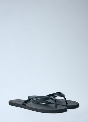 Prada Logo-Embossed Leather Flip-Flop Sandals Black pra0164021
