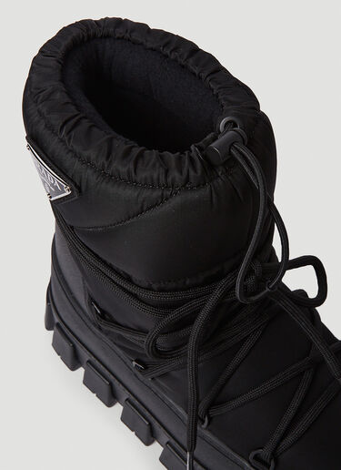 Prada Logo Plaque Snow Boots Black pra0250007