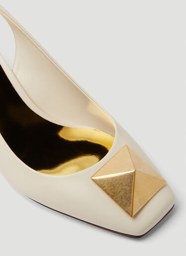 Valentino One Stud Sling Back Heels Cream val0249018