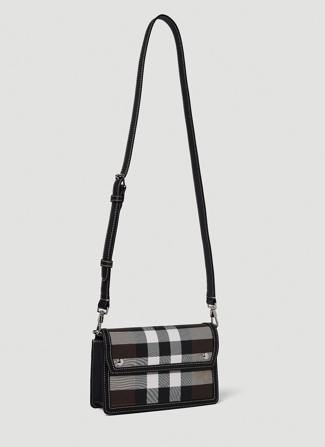 Burberry black and shop white check handbag