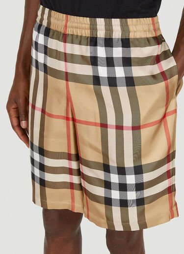 Burberry Bradeston Vintage Check Shorts Beige bur0148017