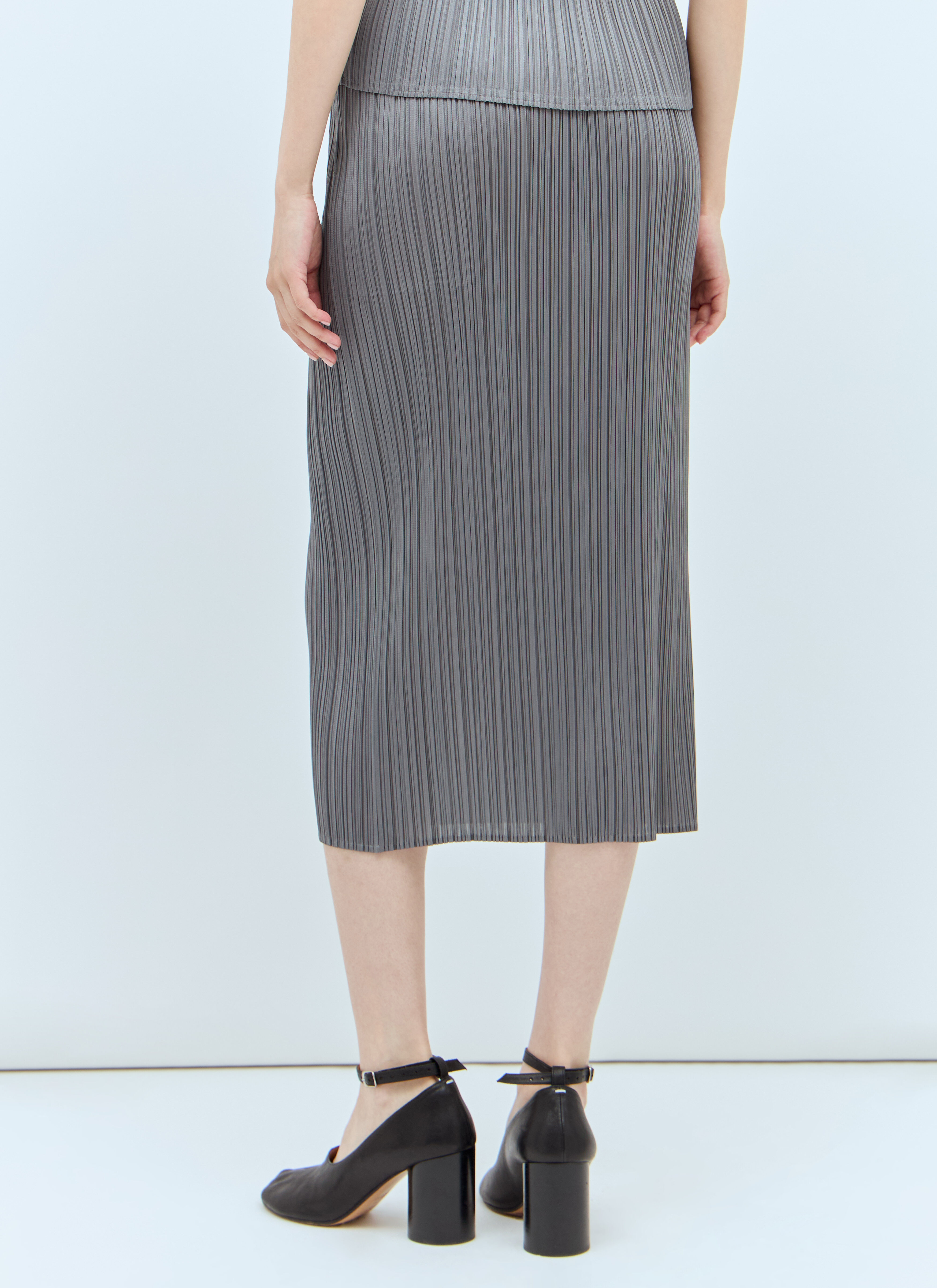 Pleats Please Issey Miyake Women s Pleated Midi Skirt in Grey LN CC