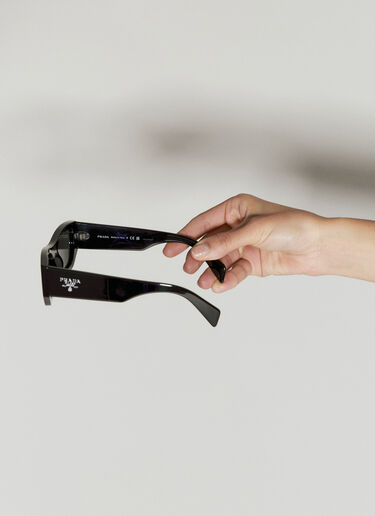 Prada Rectangular Frame Sunglasses Black lpr0255002