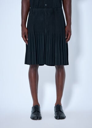 LN-CC® - Homme Plissé Issey Miyake: Pleat Shorts - Black Homme Plissé Issey Miyake Pleat Shorts Black hmp0165008
