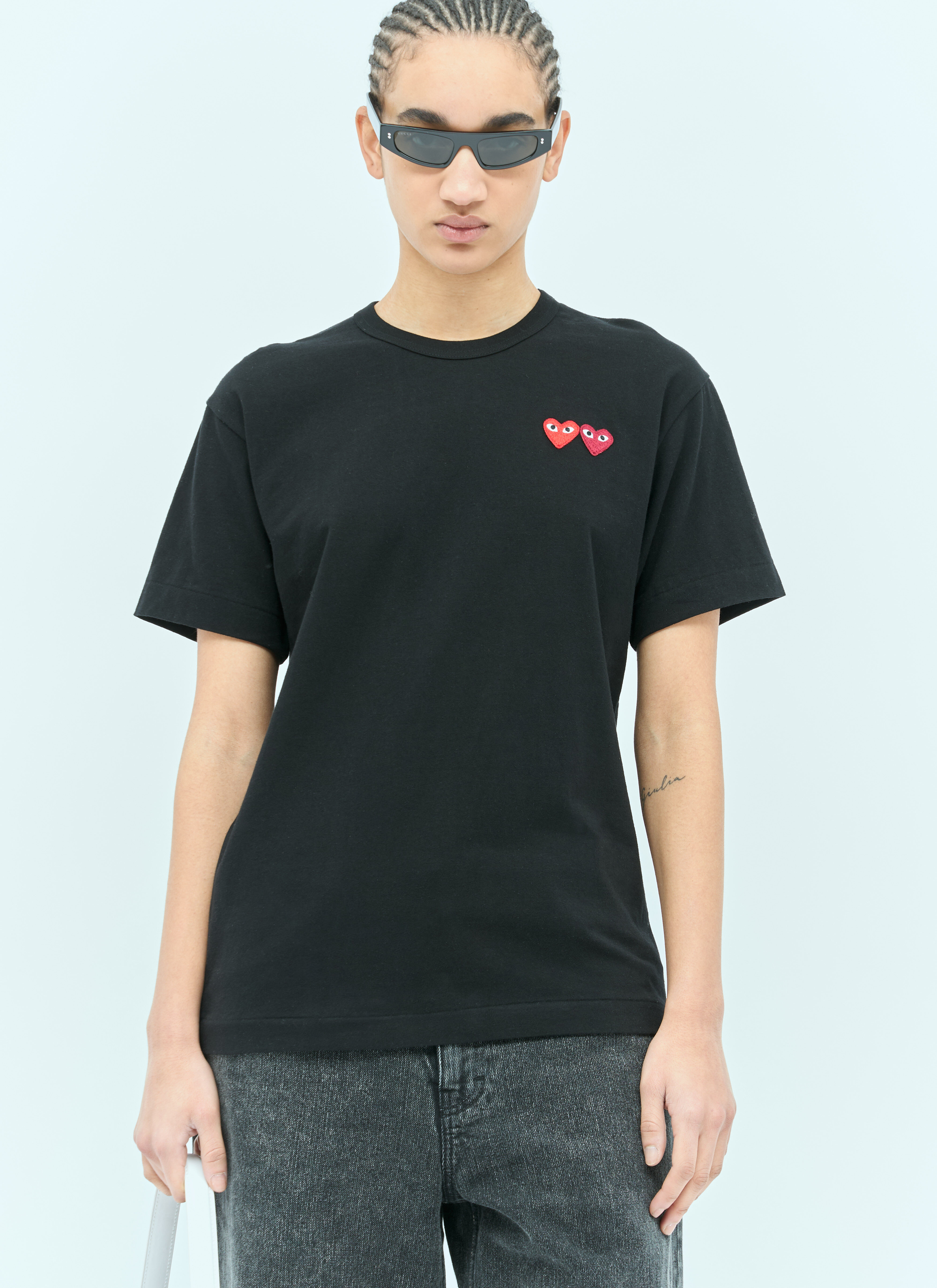 Comme Des Garçons PLAY Double Heart Logo Patch T-Shirt Black cpl0356013