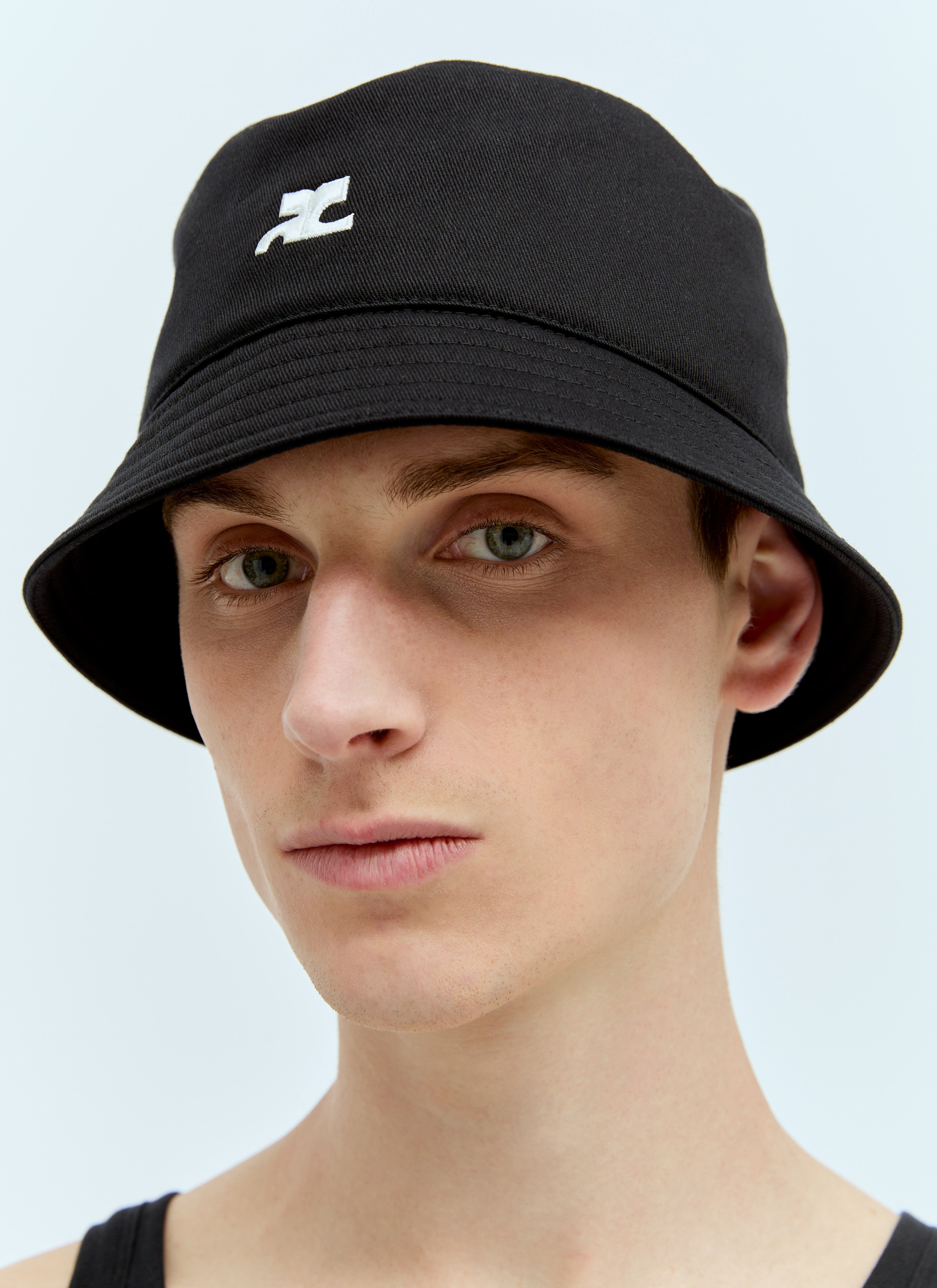 Courrèges Logo Embroidery Bucket Hat Grey cou0156001