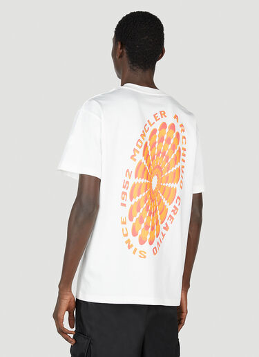 Moncler 그래픽 프린트 티셔츠 화이트 mon0152026