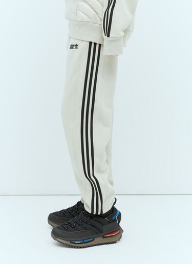 Moncler x adidas Originals 로고 아플리케 트랙 팬츠 아이보리 mad0354005