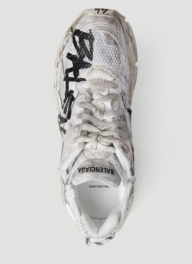 Balenciaga Graffiti Runner Sneakers White bal0152004