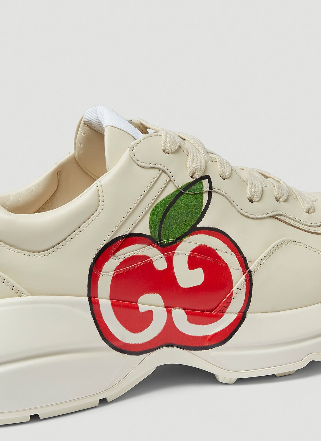 Gucci rhyton 2025 apple