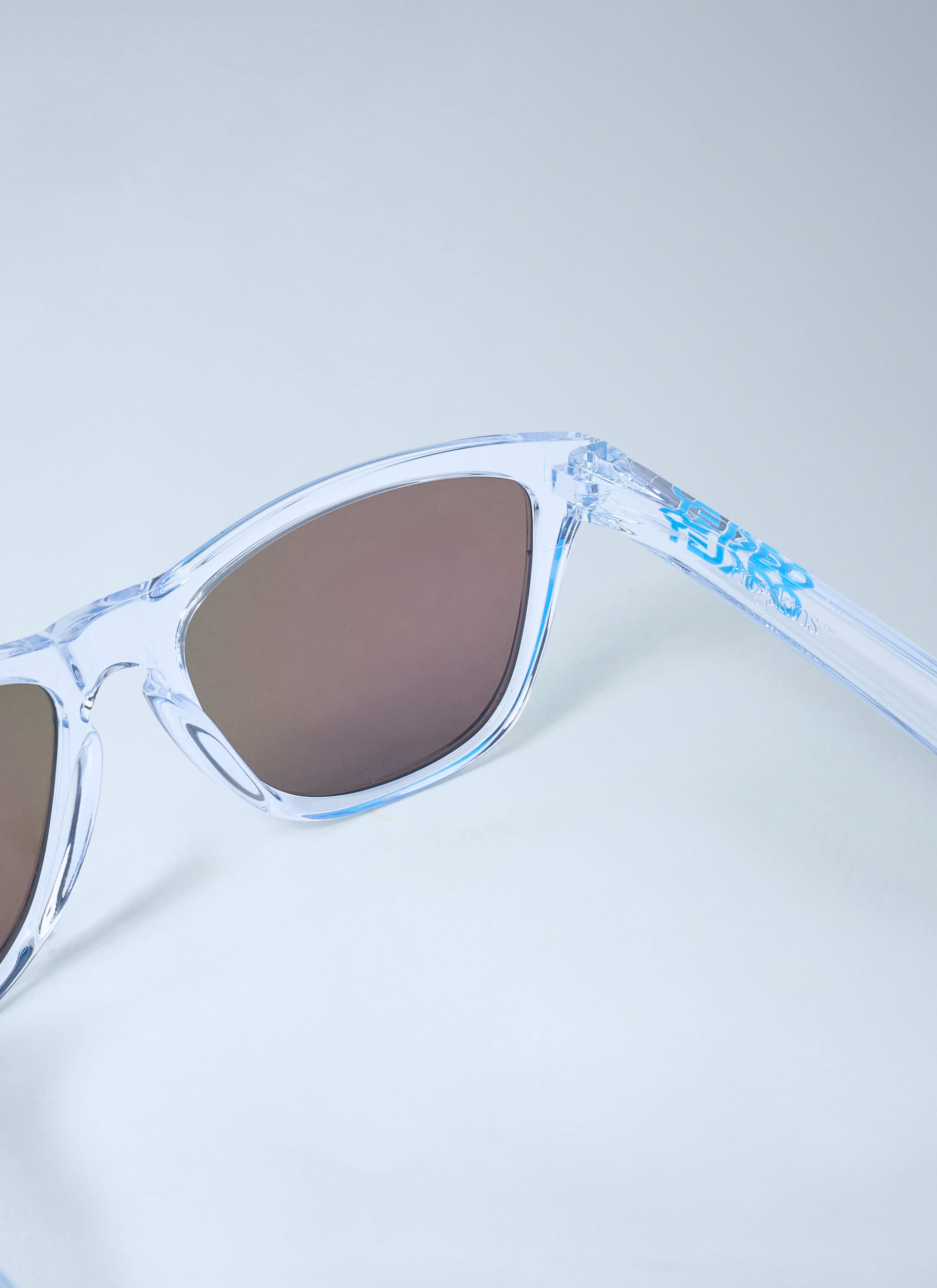 Oakley レディース フロッグスキンサングラス の ホワイト | LN-CC®