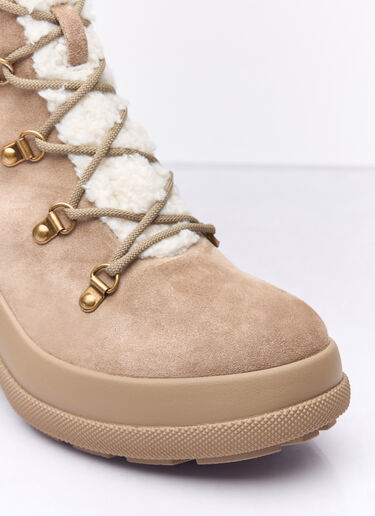 Moncler Resile Trek Ankle Boots Beige mon0258033