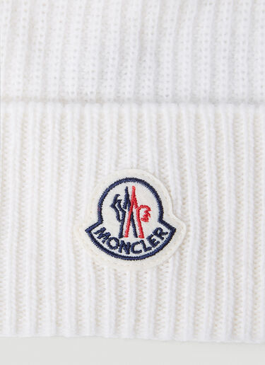 Moncler 羊毛羊绒无檐便帽 白色 mon0154042