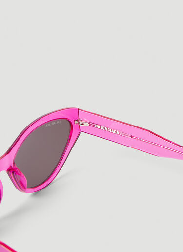 Balenciaga Flat Cat Eye Sunglasses Pink bcs0253003
