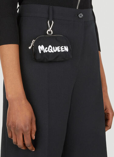 Alexander McQueen 徽标 Pouch 手袋 黑 amq0247045