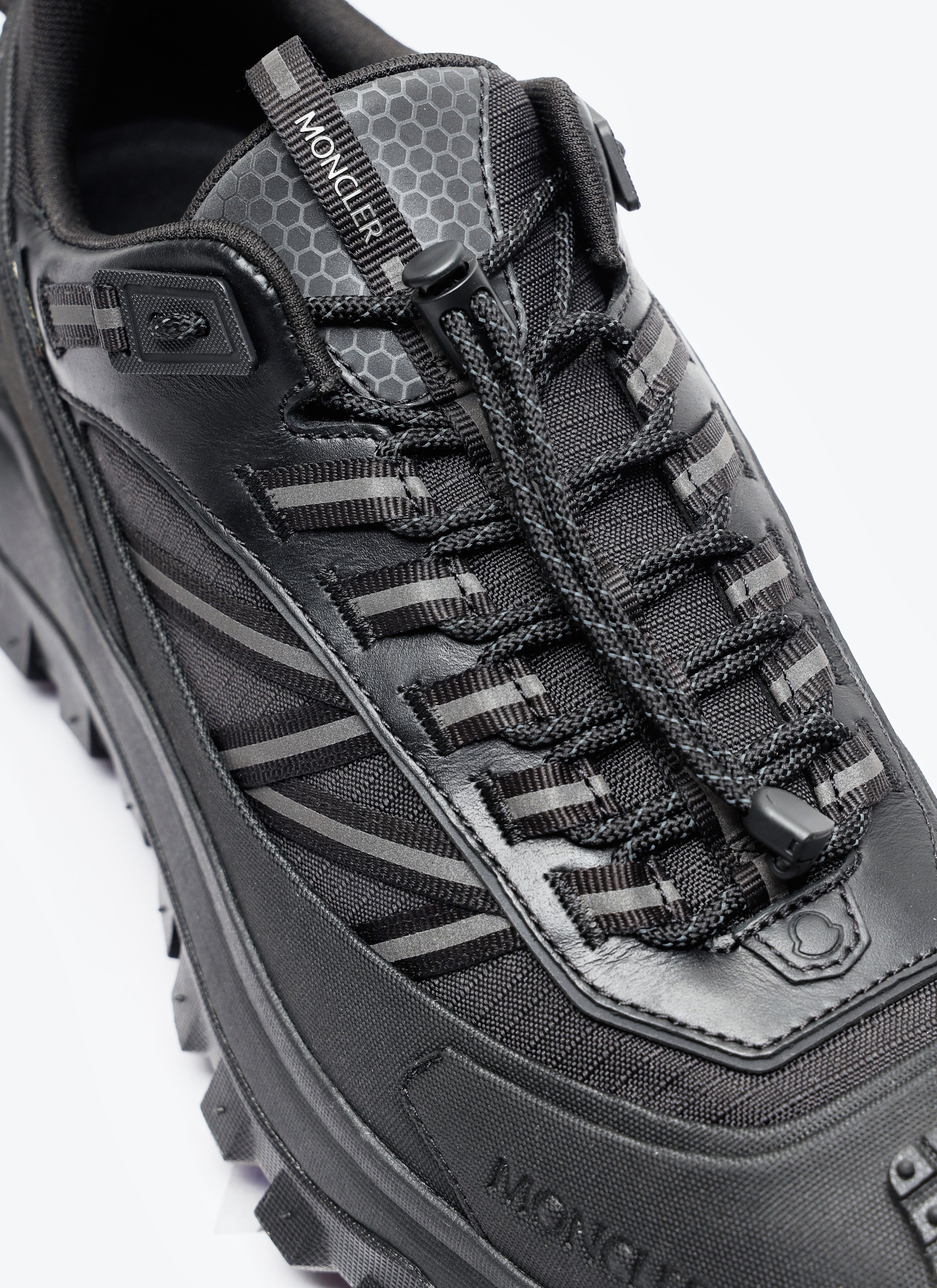Moncler メンズ トレイルグリップ GTX スニーカー の ブラック