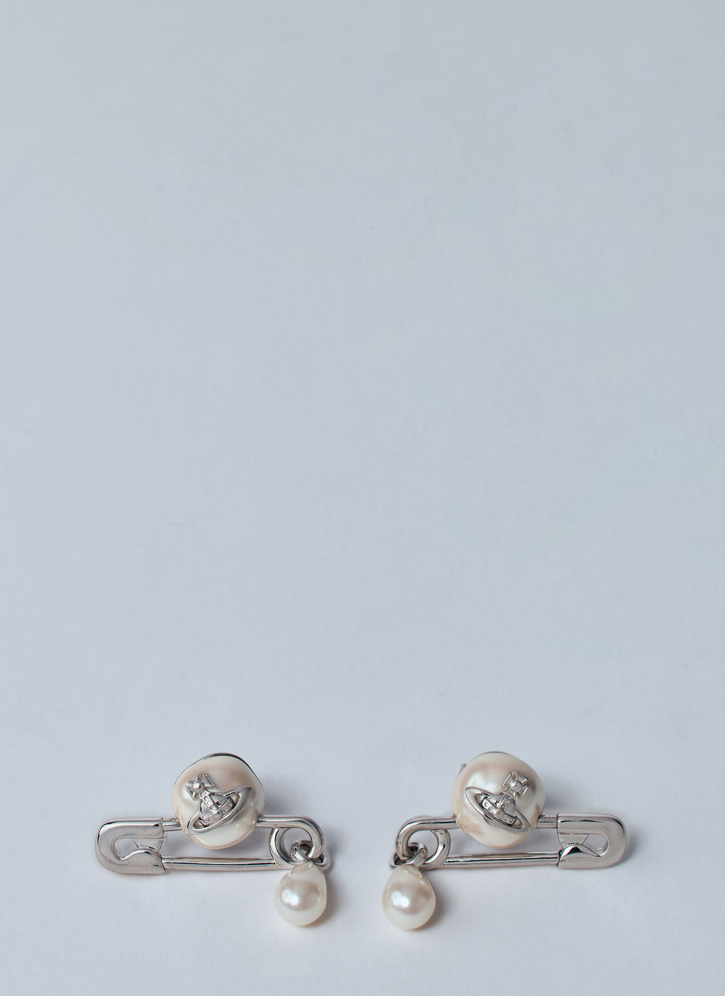 Vivienne Westwood Claude Small Stud Earrings Perle Argento Donna - Immagine 2