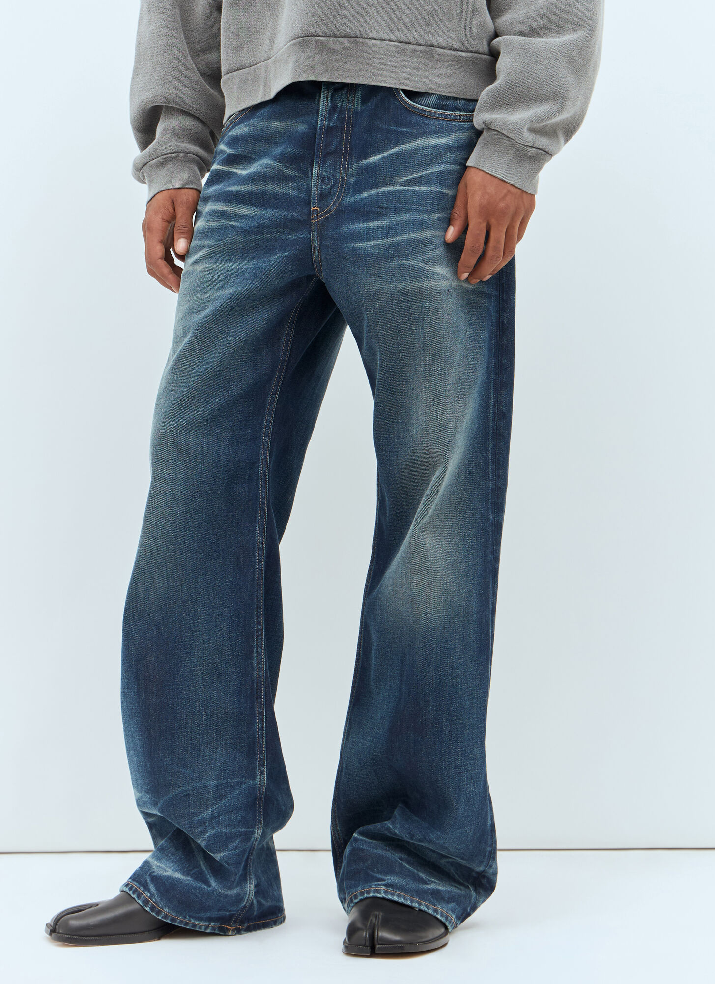 Acne Studios Men's Blue 2021M Loose-Fit Jeans - Man Jeans 28