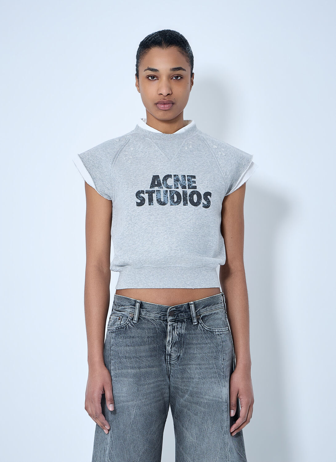 Acne Studios Sleeveless Logo Sweatshirt In Gray