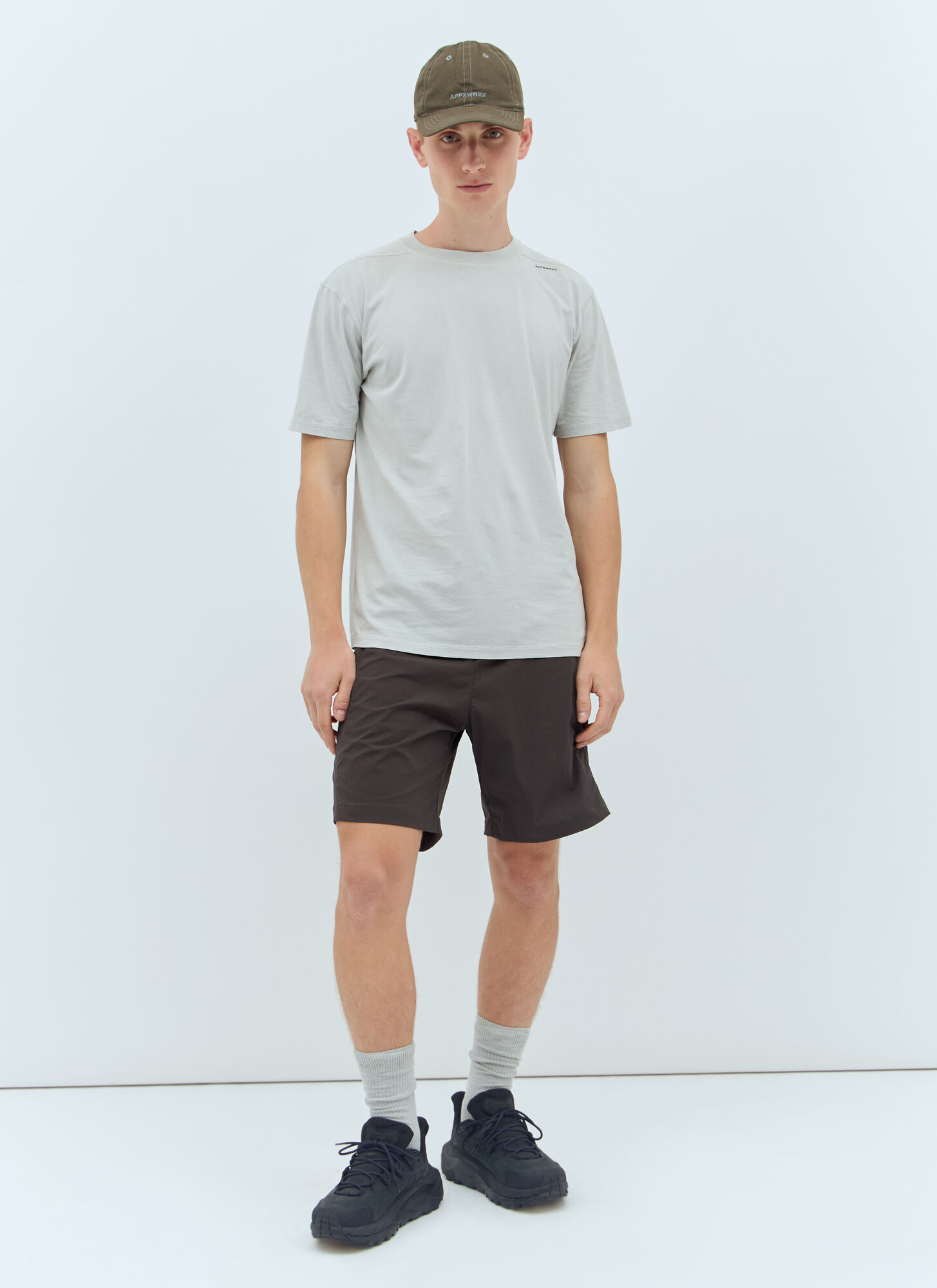  Affxwrks Affxwrks Flex Track Shorts - Mann Shorts Brown M 
