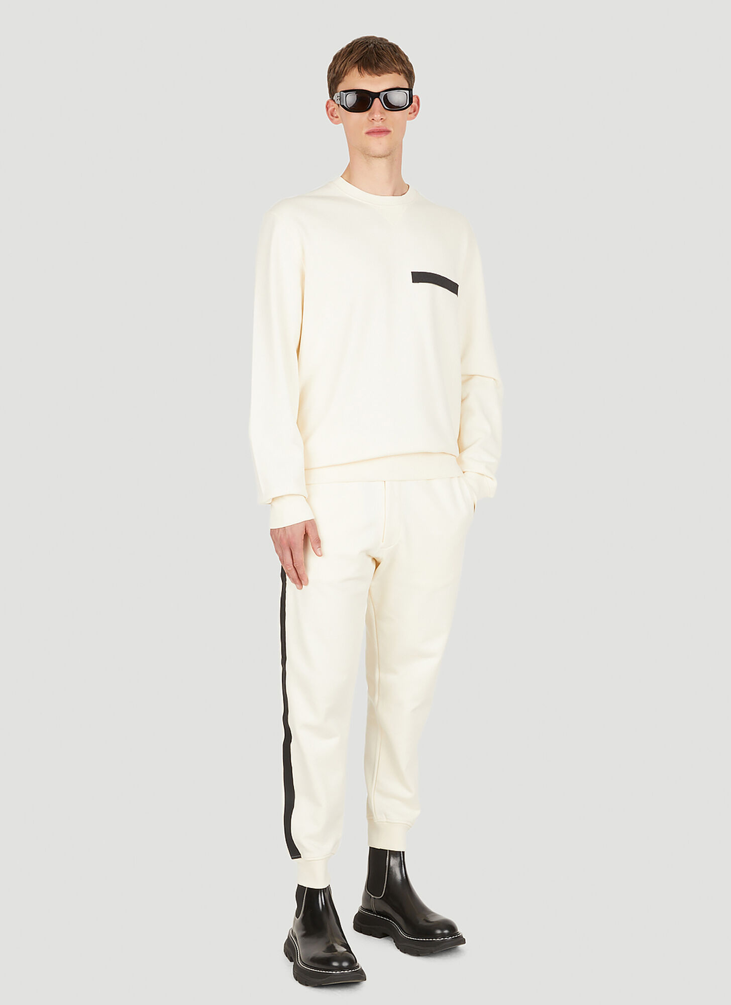  Alexander Mcqueen Alexander Mcqueen Logo Patch Sweatshirt - Mann Sweatshirts Cream M 