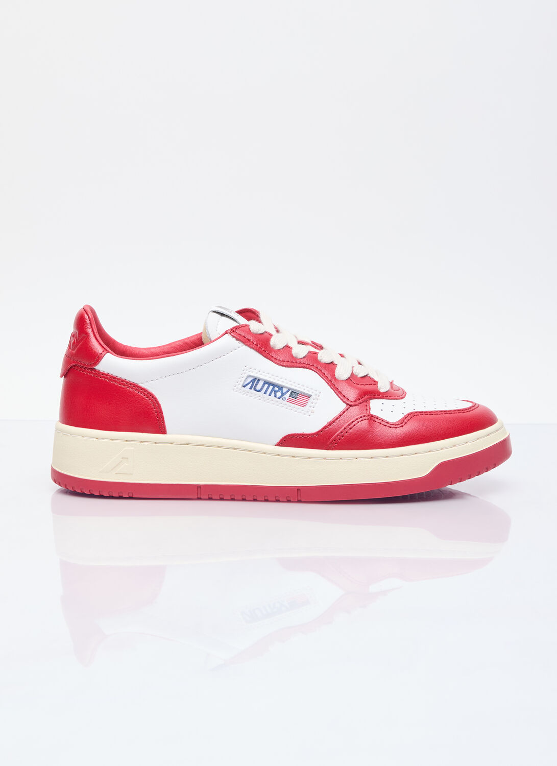 Autry Women's Medalist Leather Low-top Sneakers In Red