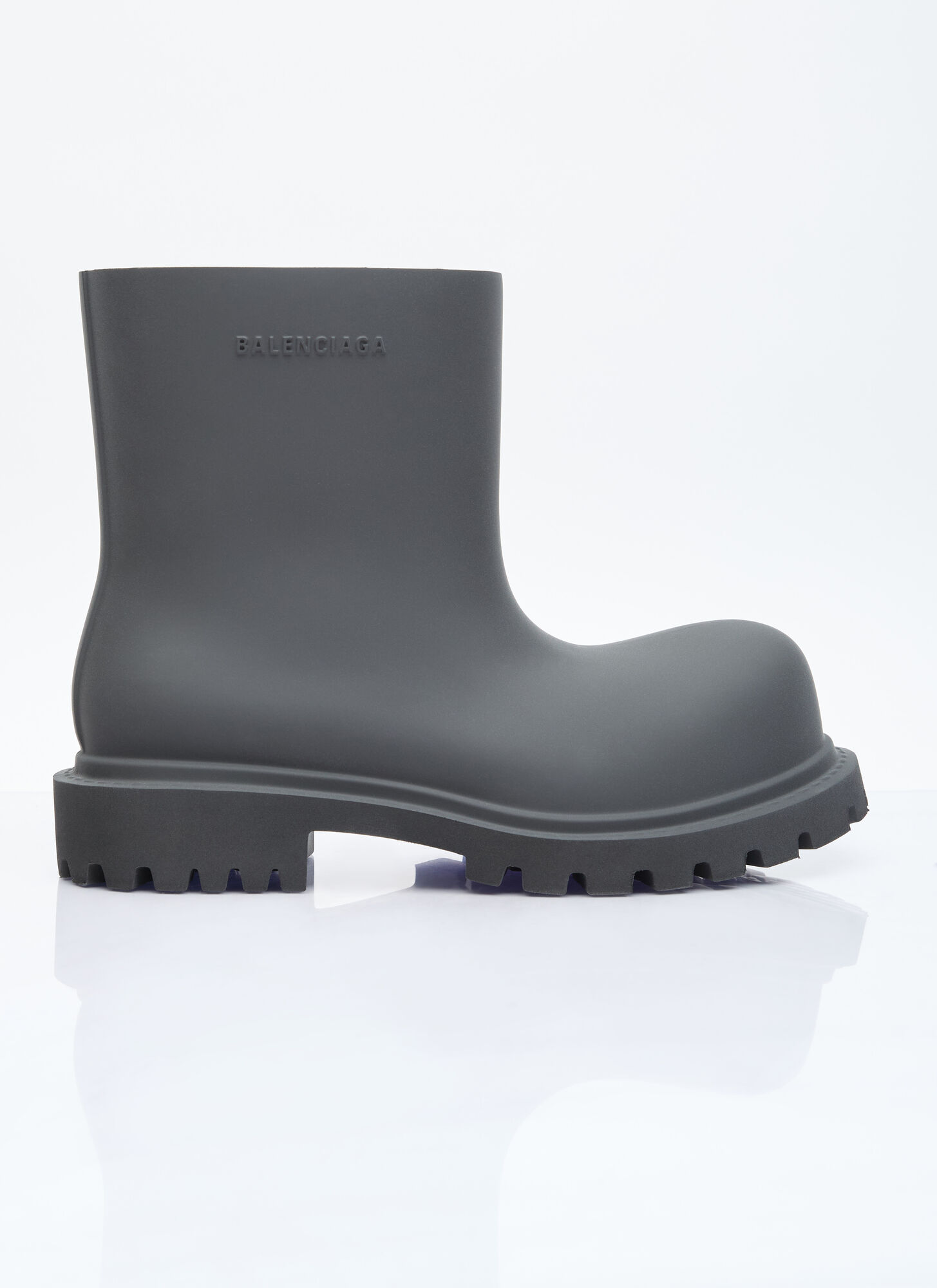 Shop Balenciaga Steroid Boots In Grey