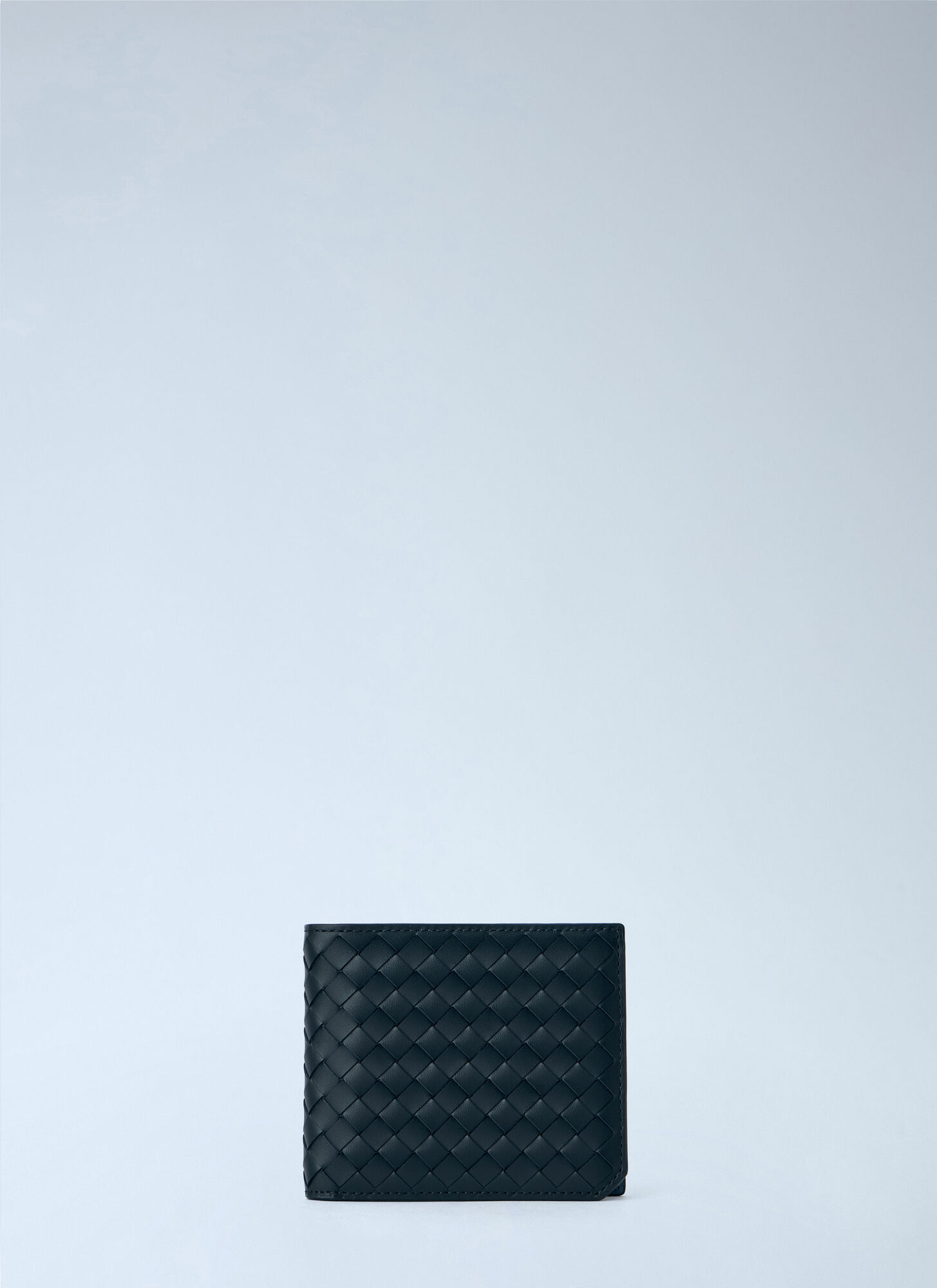 Bottega Veneta Uomo Nero Intrecciato Leather Bi-Fold Wallet - Man Wallets & Cardholders One Size