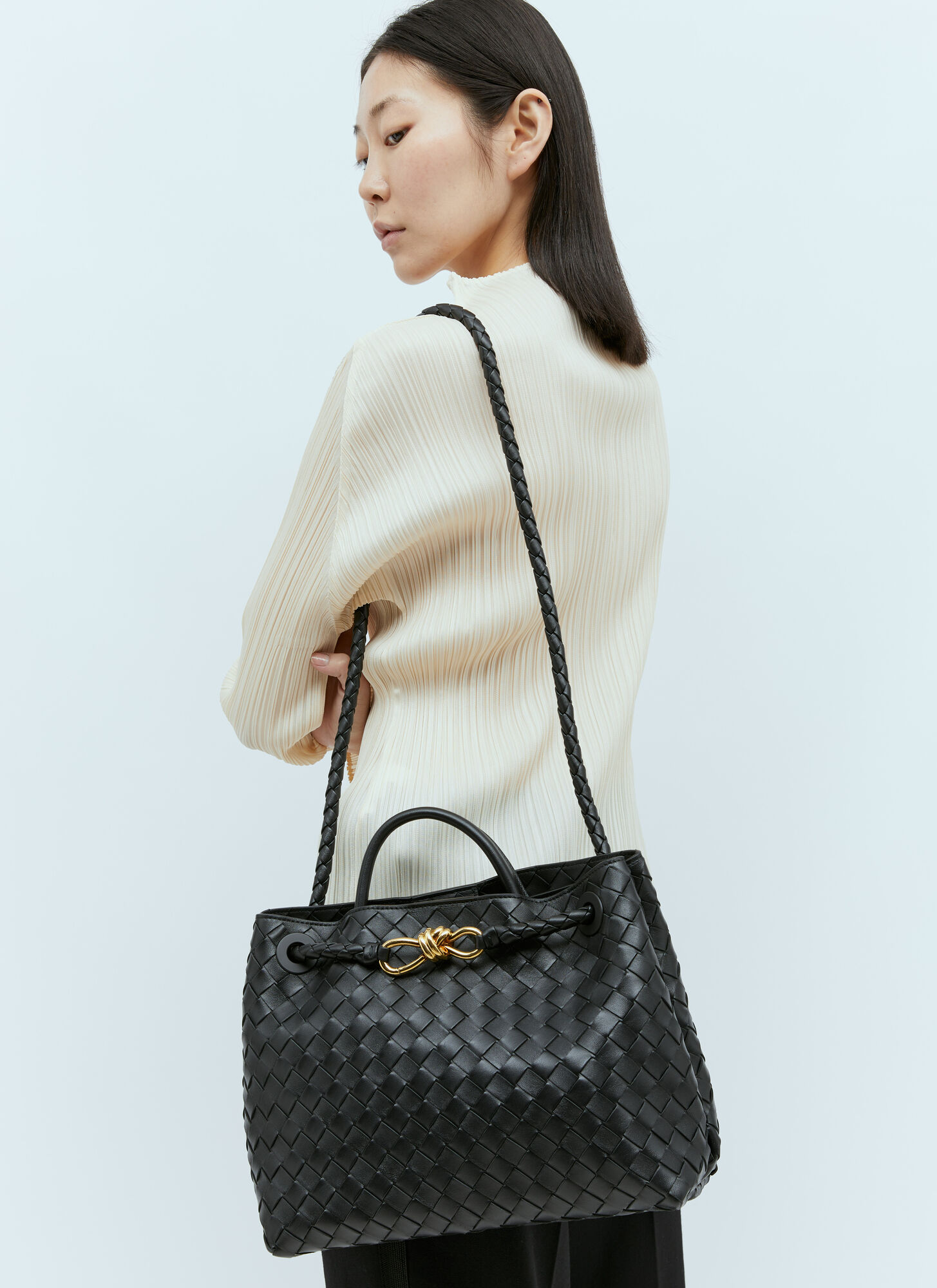 Bottega Veneta Black Medium Andiamo Bag In Red