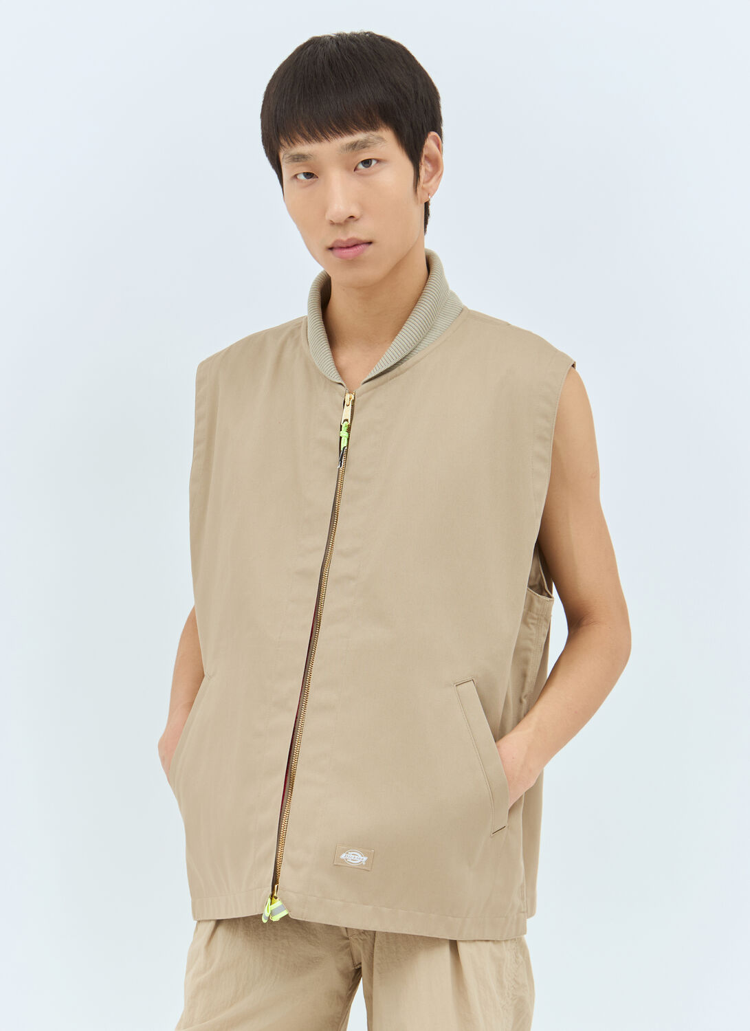 Dickies Zip-front Sleeveless Gilet In Beige