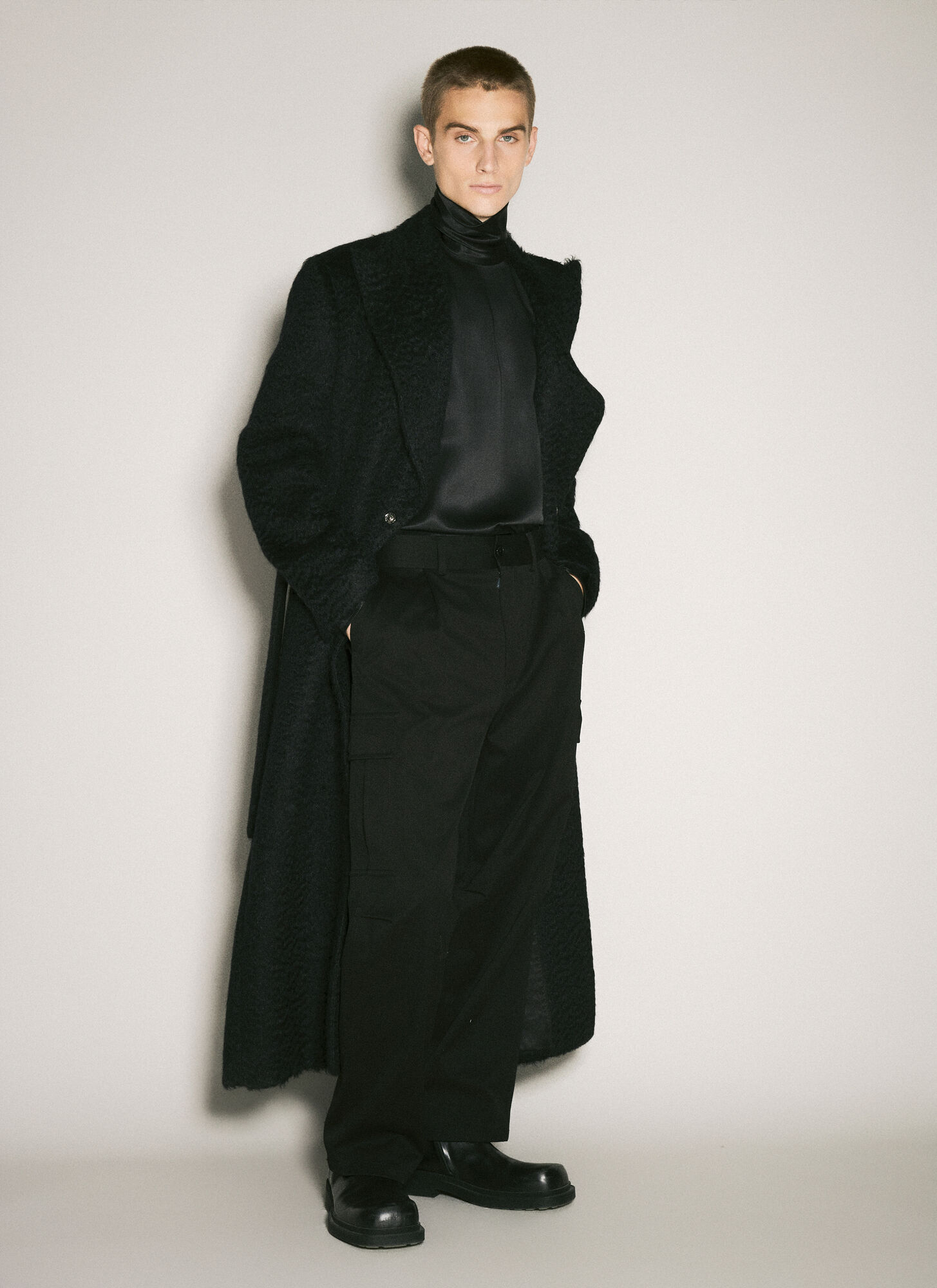  Dolce & Gabbana Dolce & Gabbana Loose Silk Turtleneck Top - Mann Tops Black It - 48 