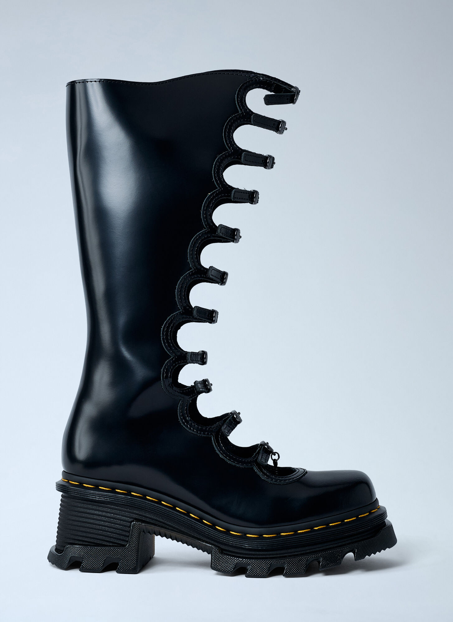 Dr Martens X Marc Jacobs Kiki Dmxmk Boots In Black