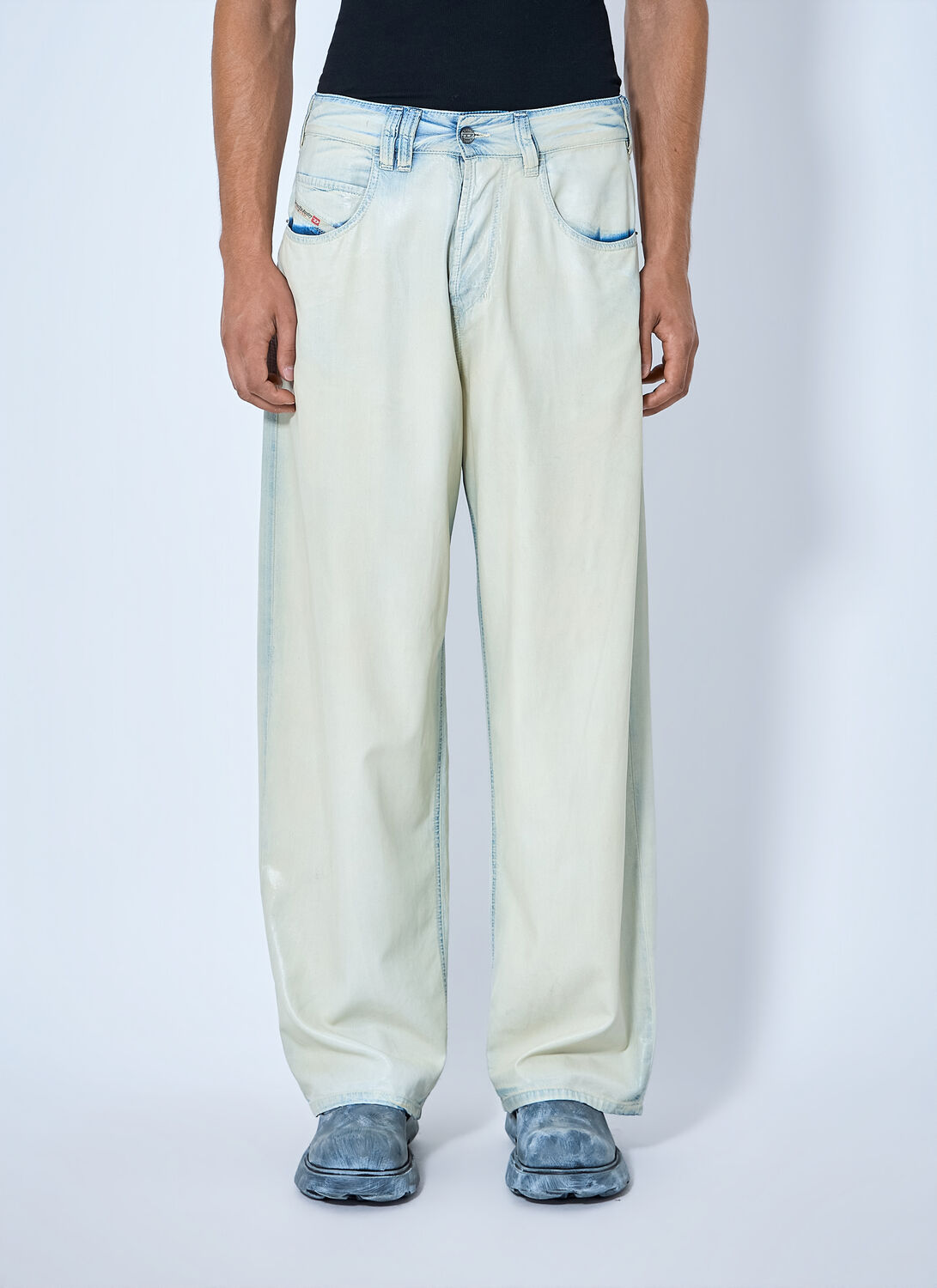 Diesel Relaxed Jeans Regular Waist 1997 D-Enim-M, Light blue, Button fly