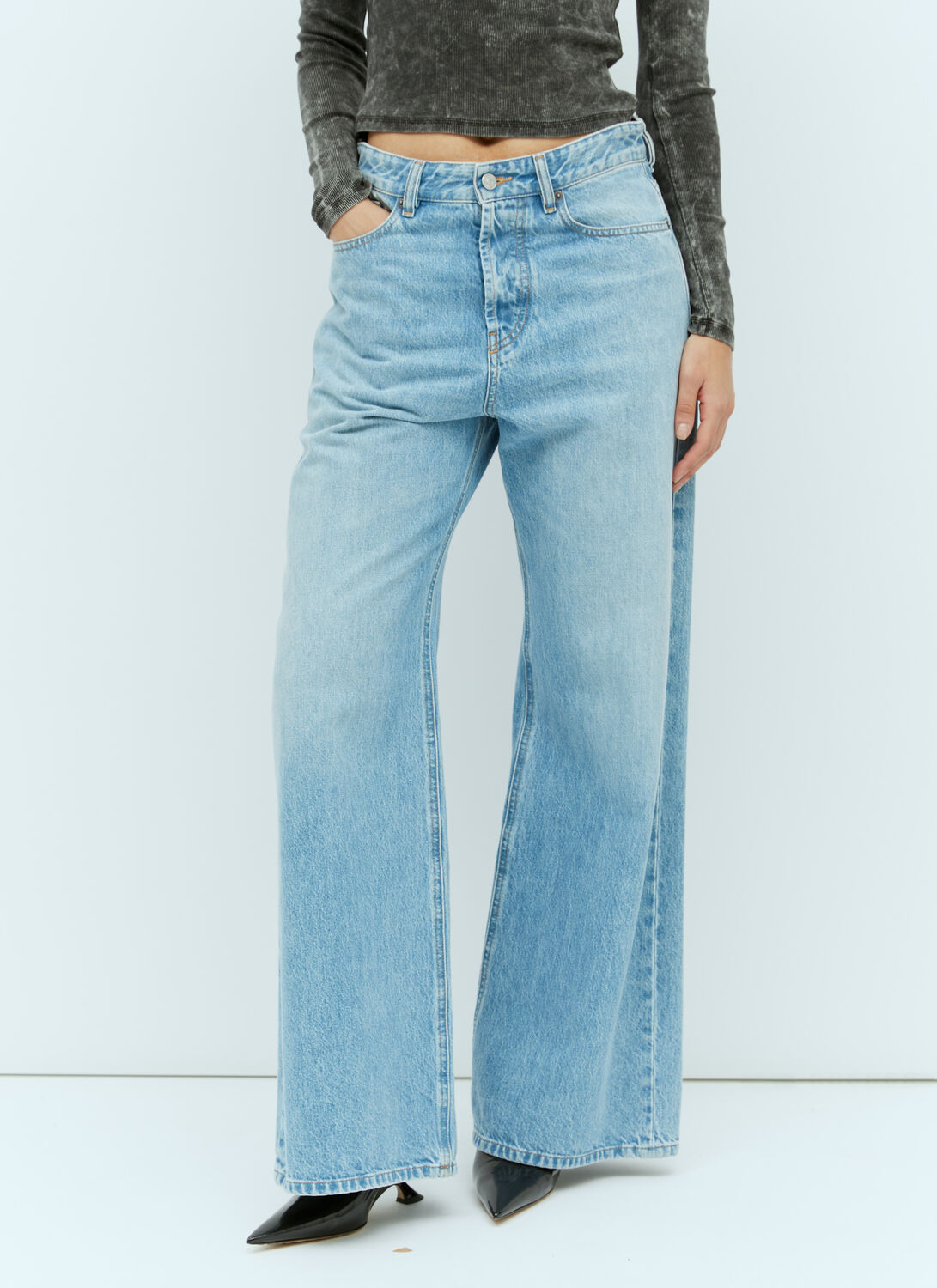 Diesel 1978 D-akemi 068mg Jeans In Blue