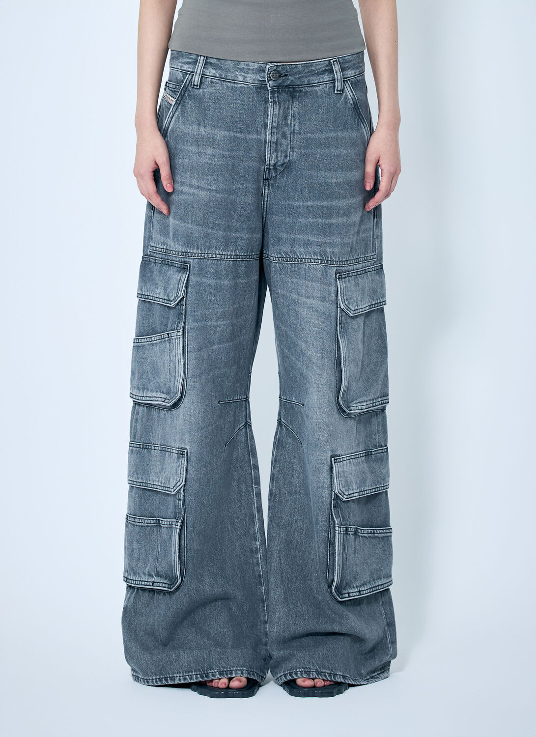 Diesel 'd-sire' Cargo Jeans In Grey