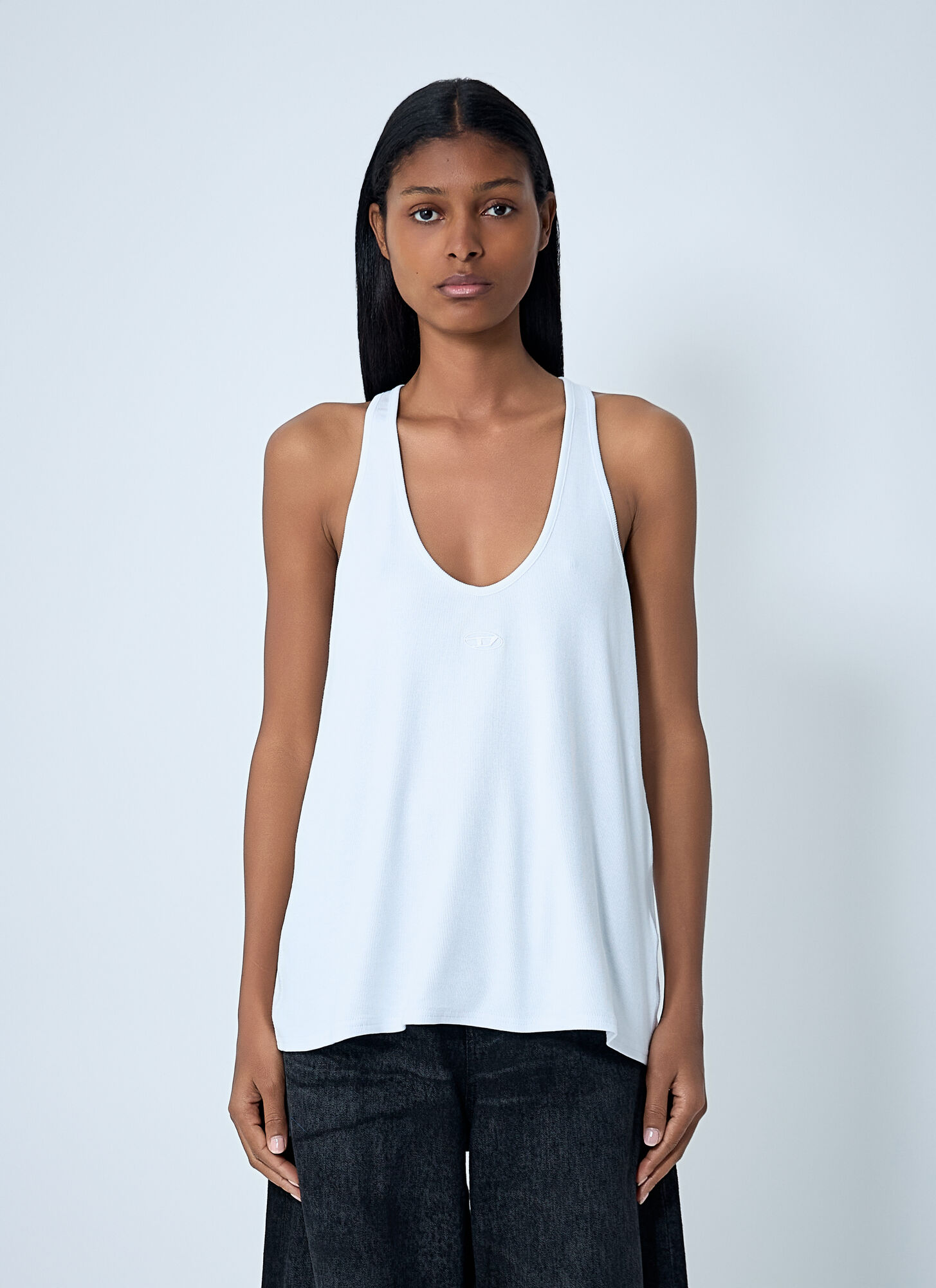 Diesel Ribbed Tank With Oval D In White
