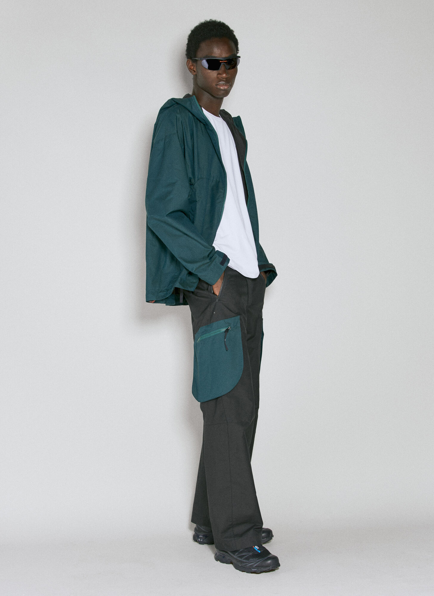District Vision Contrast Pocket Cargo Pants - Man Track Pants Black Xl