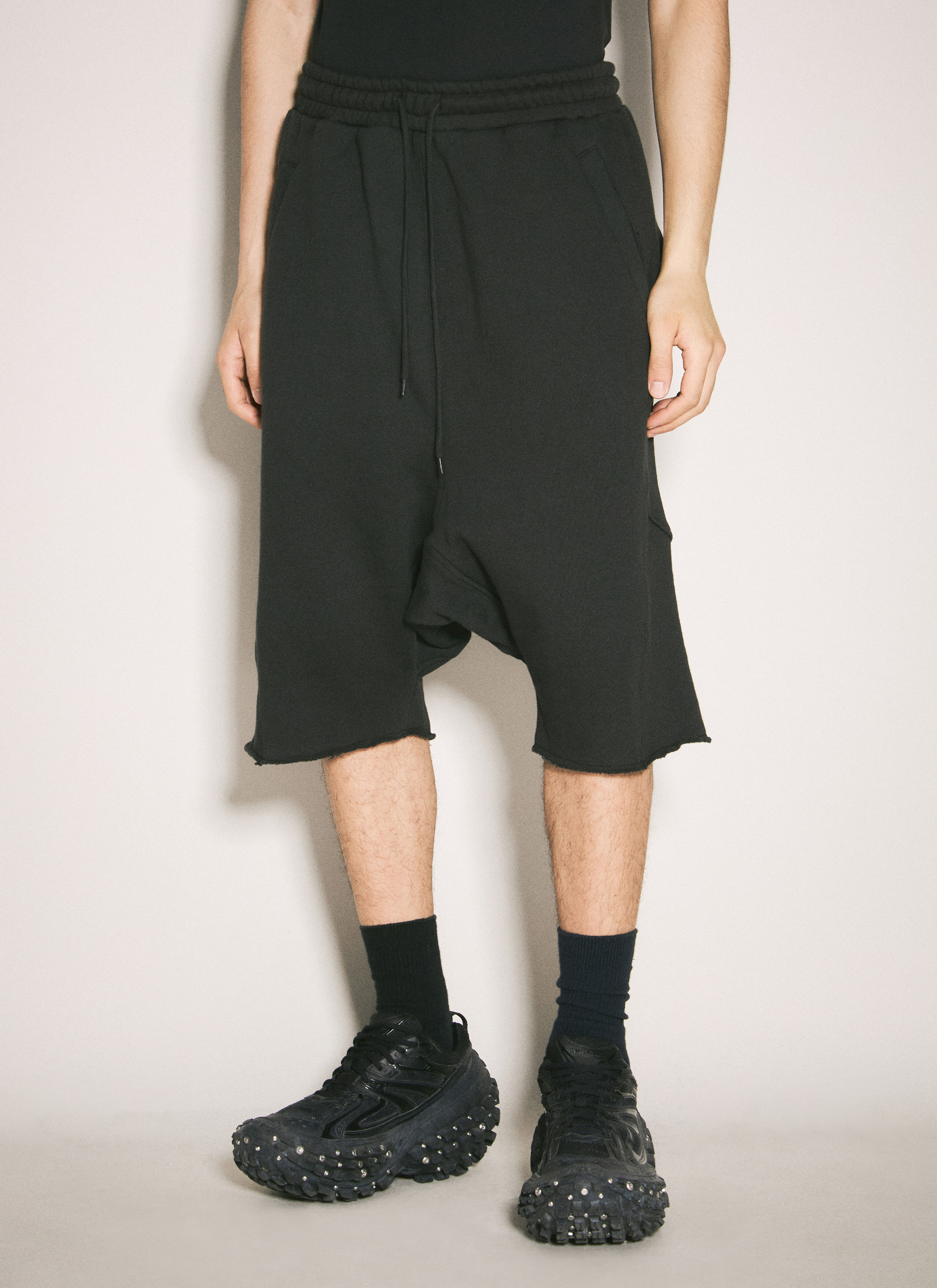 Heavy Drop Short In Black