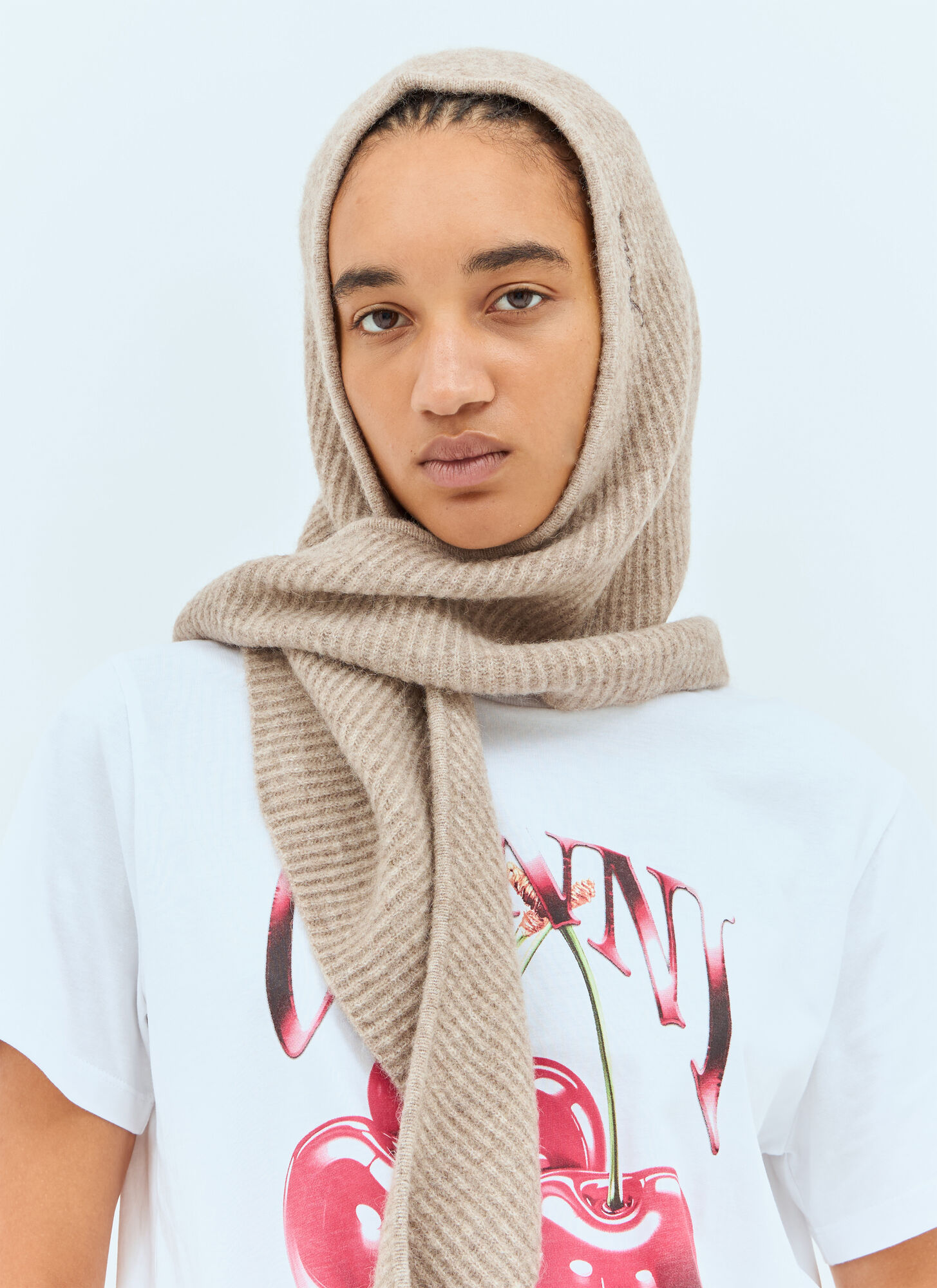 GANNI Soft Wool Balaclava - Woman Hats Beige One Size　GANNI ソフト ウール バラクラバ - 女性用帽子 ベージュ フリー サイズ GANNI