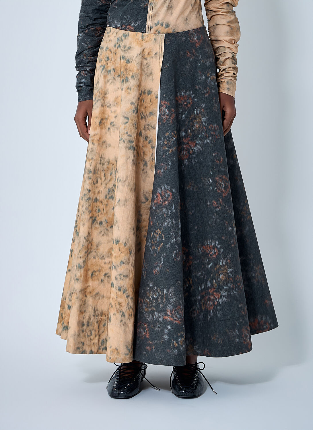 GANNI Midi Circle Skirt – Woman Skirts Beige Fr – 34 GANNI Midi Circle Skirt – Woman Skirts Beige Fr – 34