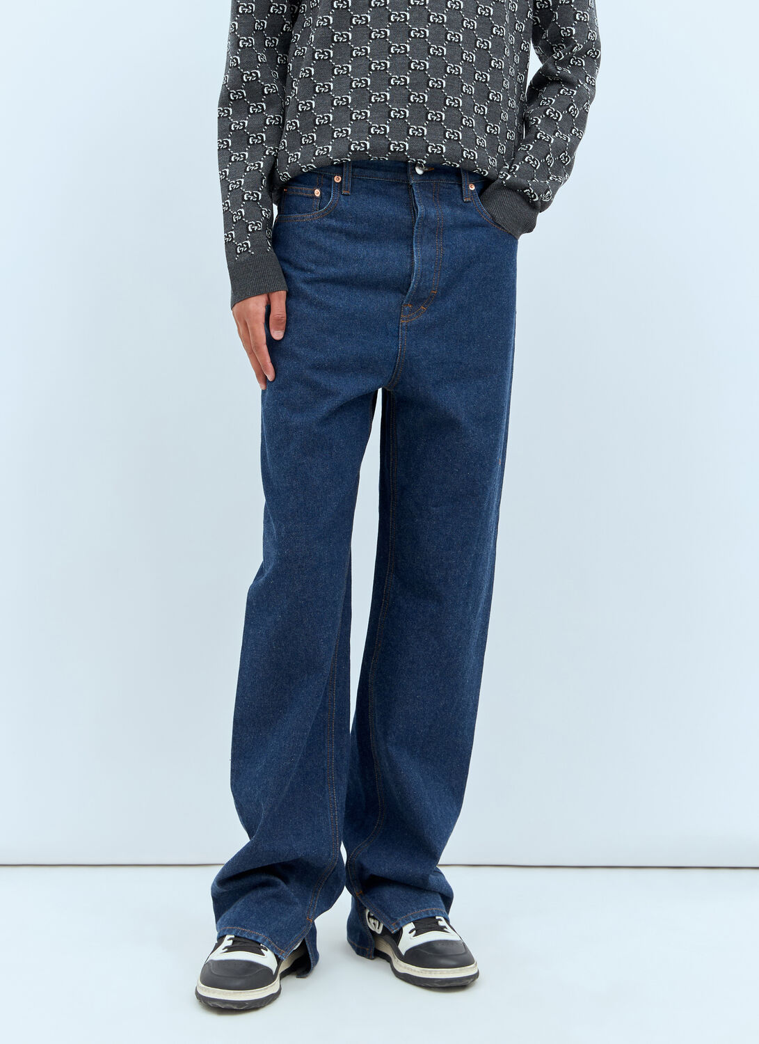 GUCCI BAGGY FLARED JEANS 