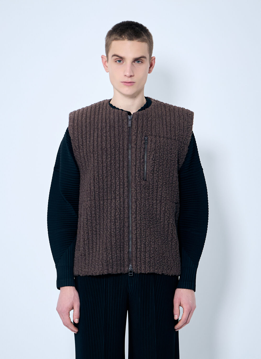 Issey Miyake Fleece Rib Gilet In Brown